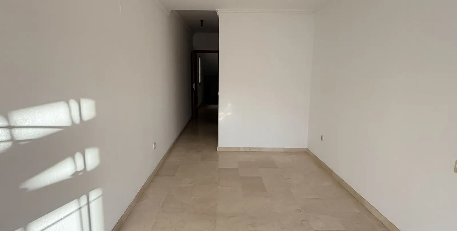 Sale of townhouse in Riviera del Sol 37