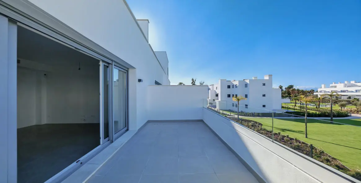 Продажа апартаментов на среднем этаже в Cancelada 2