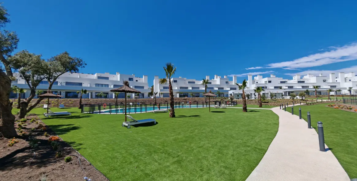 Продажа апартаментов на среднем этаже в Cancelada 18