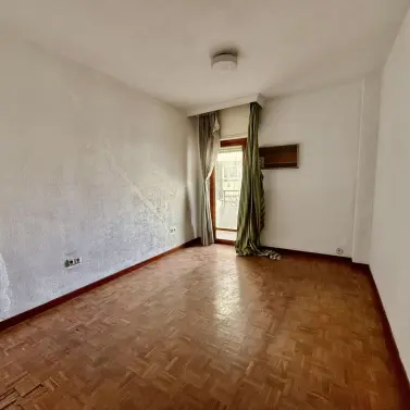 Продажа апартаментов на среднем этаже в Marbella