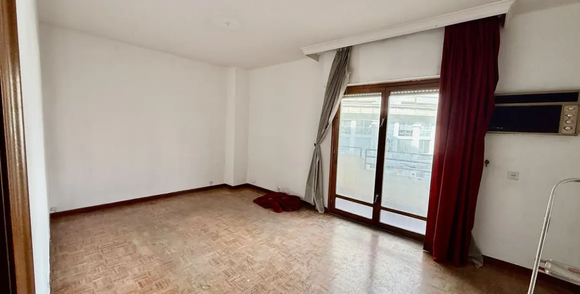 Продажа апартаментов на среднем этаже в Marbella 5