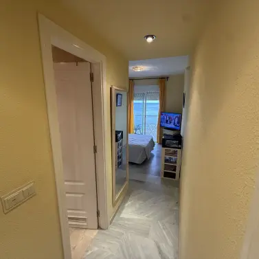 Sale of middle floor apartment in Fuengirola