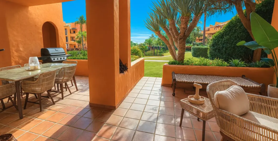 Sale of ground floor apartment in La Duquesa 3