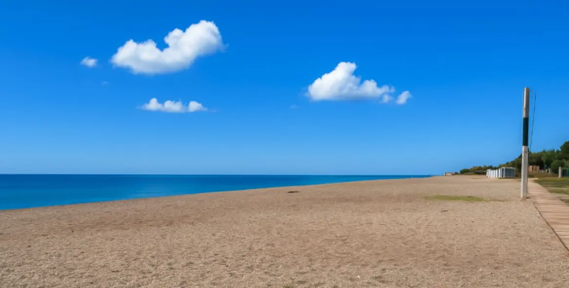 Sale of ground floor apartment in La Duquesa 4