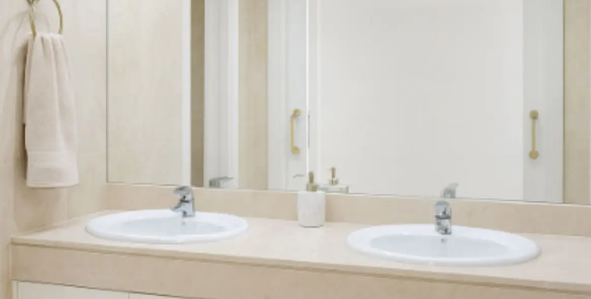 Sale of ground floor apartment in La Duquesa 14