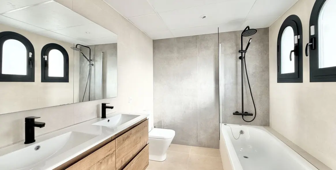 Продажа таунхауса в Estepona 18