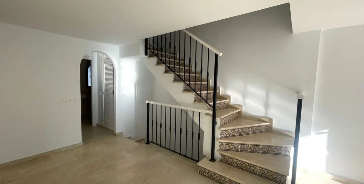 Sale of semi-detached house in Manilva 4