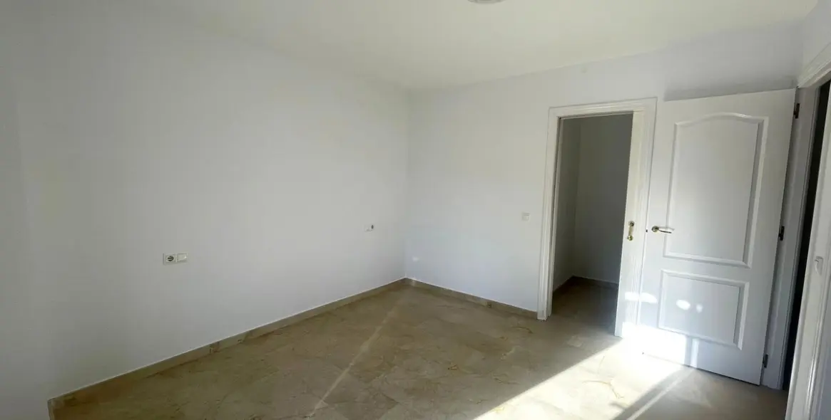 Venta de casa pareada en Manilva 30