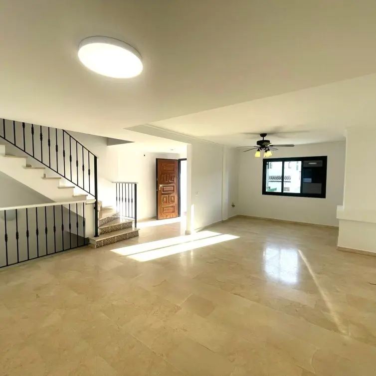 Sale of semi-detached house in Manilva