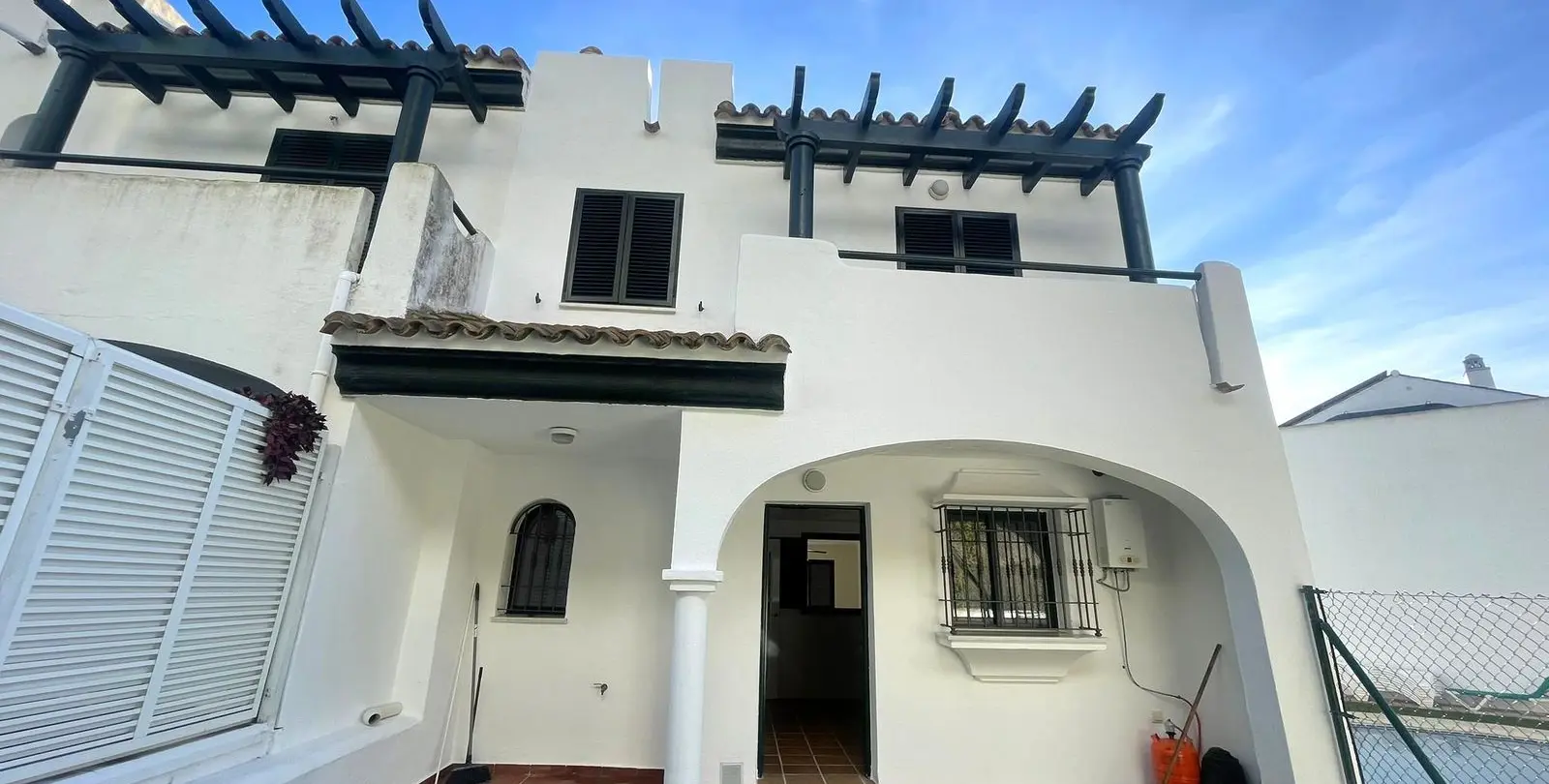 Sale of semi-detached house in Manilva 23