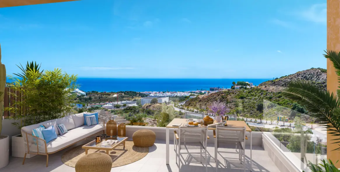 Продажа дома на две семьи в La Cala de Mijas 2