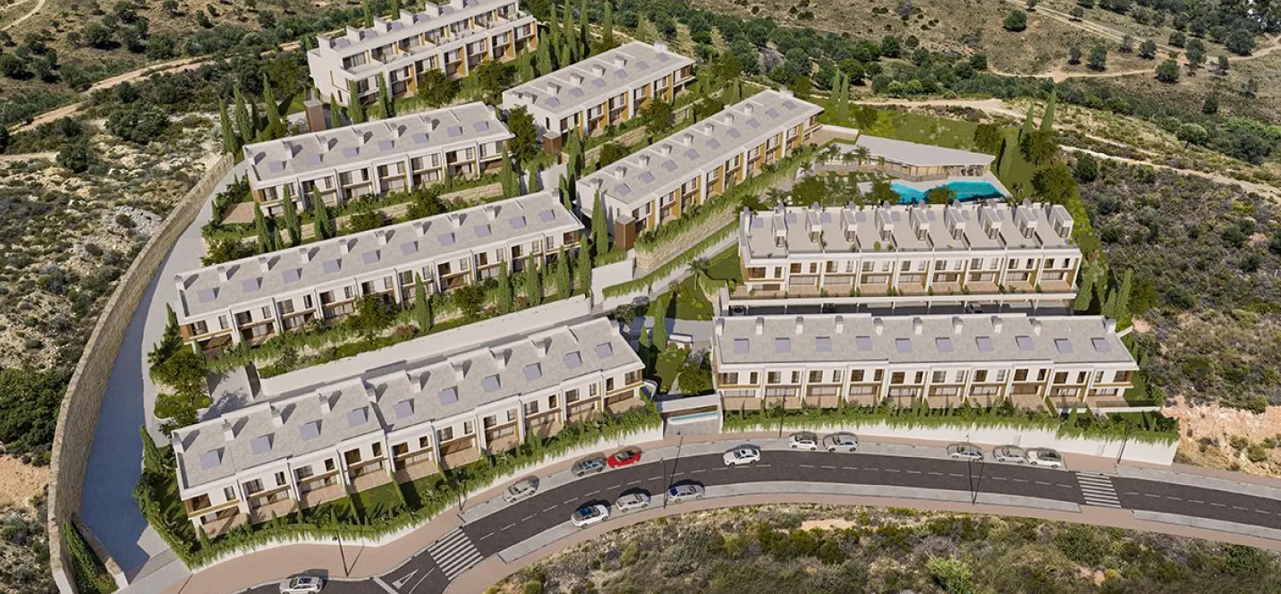 Продажа дома на две семьи в La Cala de Mijas 0
