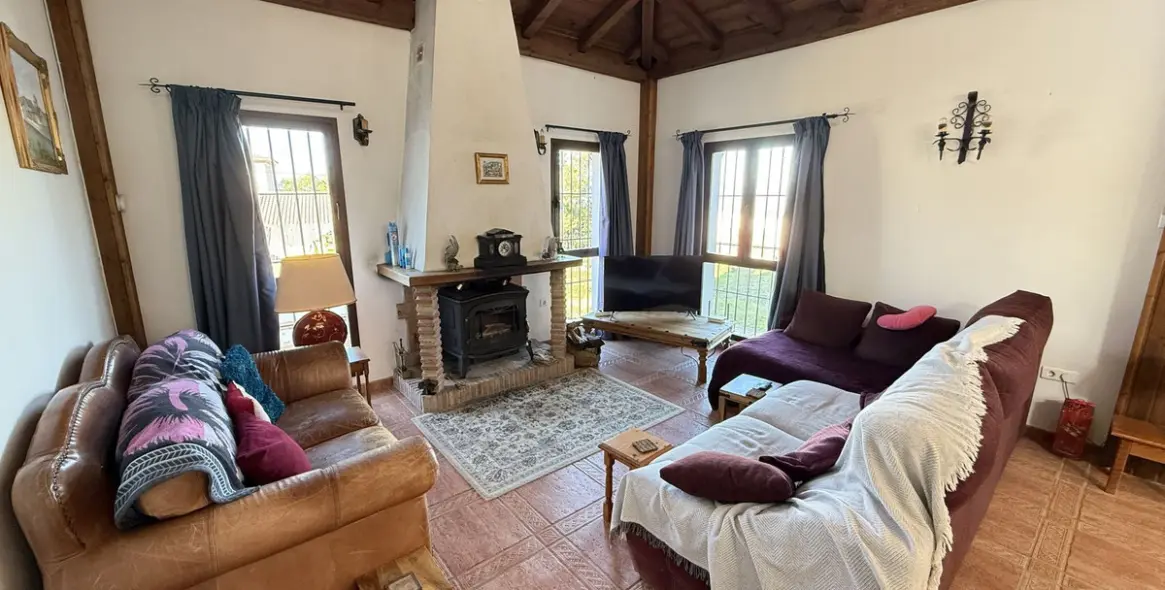 Продажа  отдельно стоящей виллы в Alhaurín el Grande 6