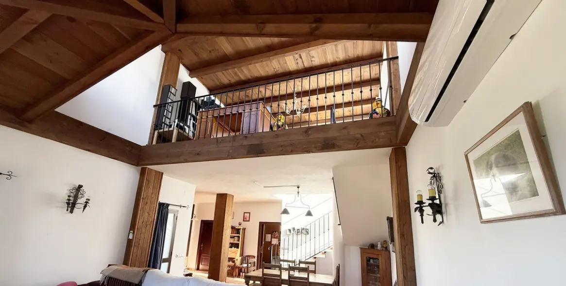 Продажа  отдельно стоящей виллы в Alhaurín el Grande 8