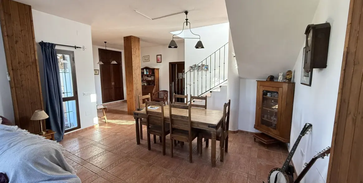 Продажа  отдельно стоящей виллы в Alhaurín el Grande 12