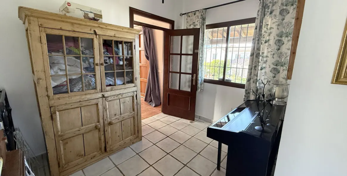 Продажа  отдельно стоящей виллы в Alhaurín el Grande 14