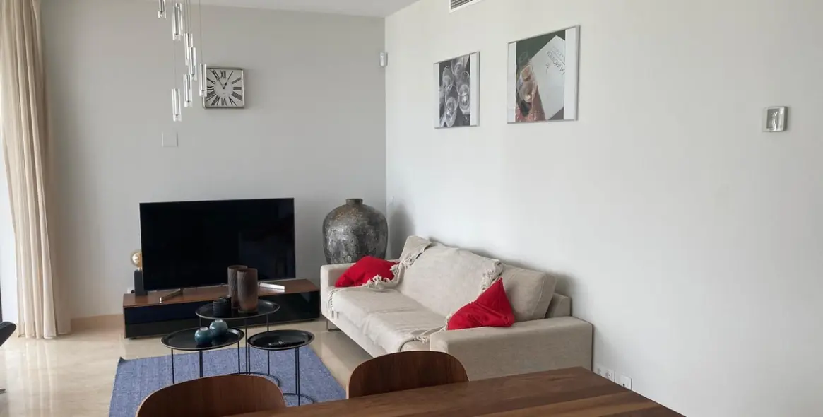 Продажа апартаментов на первом этаже в Cabopino 10