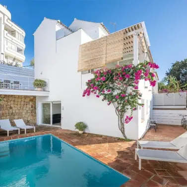 Venta de adosado en Guadalmina Alta