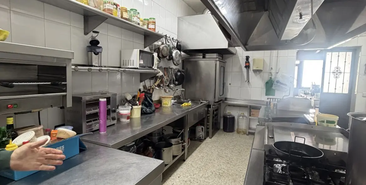 Продажа ресторана в Estepona 7