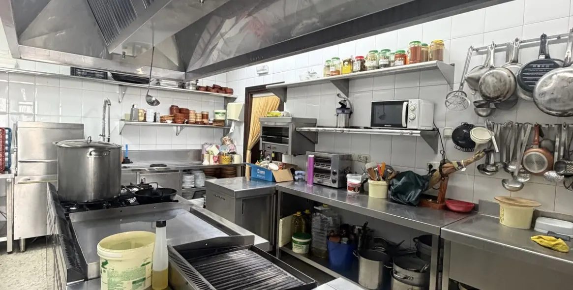 Venta de restaurante en Estepona 12