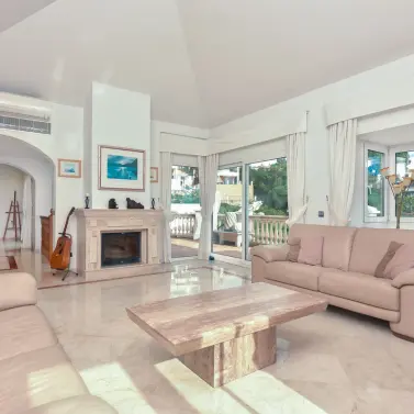 Sale of detached villa in Mijas Costa