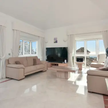 Sale of detached villa in Mijas Costa