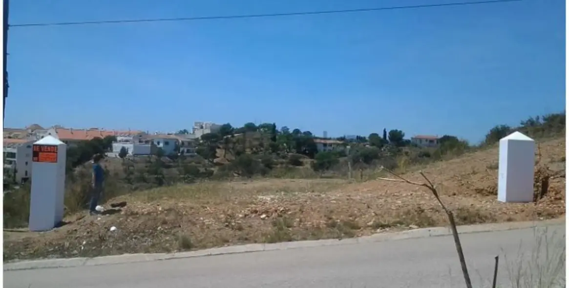 Sale of residential plot in Mijas Golf 1