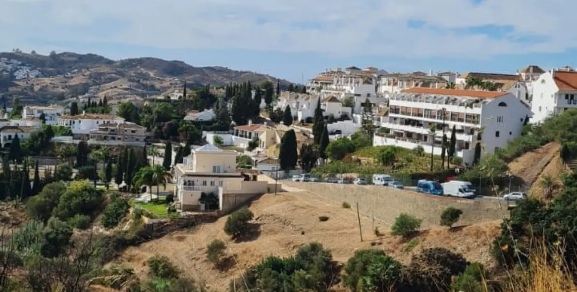 Sale of residential plot in Mijas Golf 6