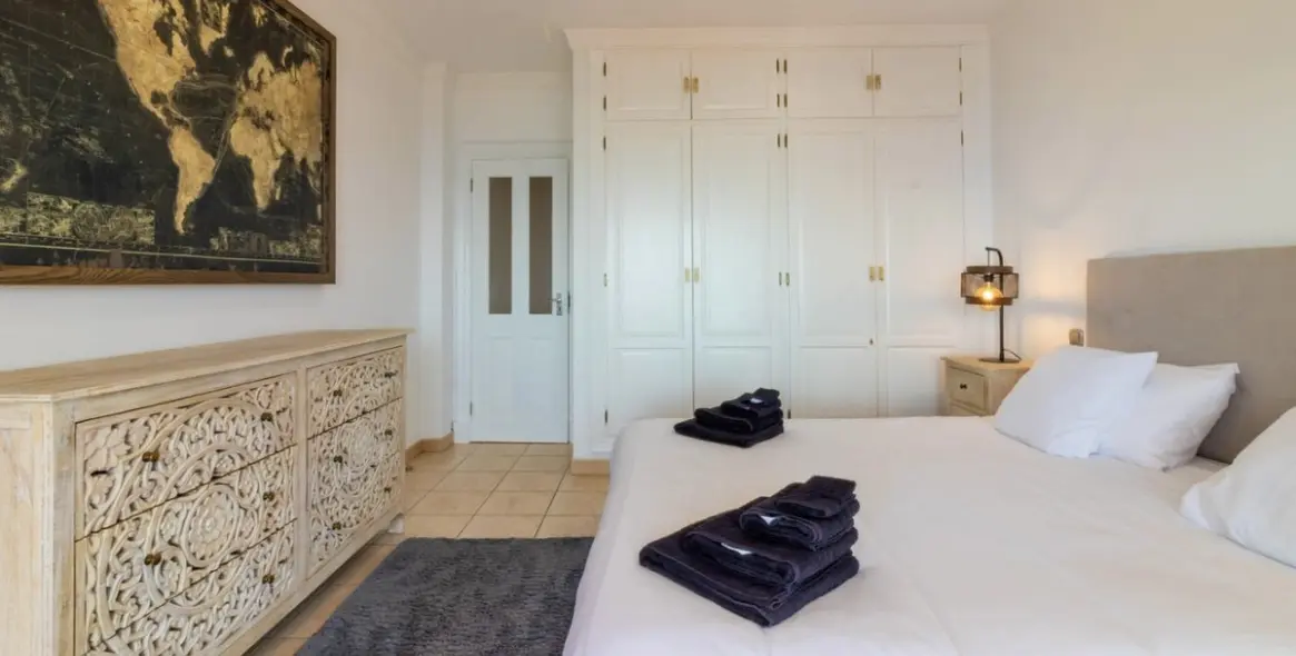 Продажа  отдельно стоящей виллы в Manilva 19