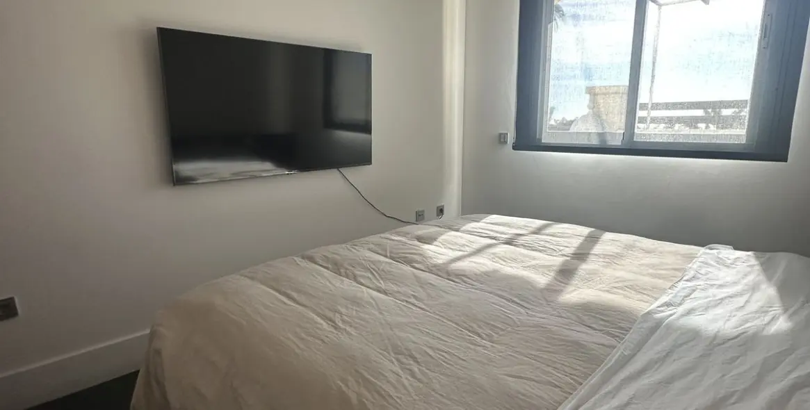 Продажа двухуровневого пентхауса в Marbella 20