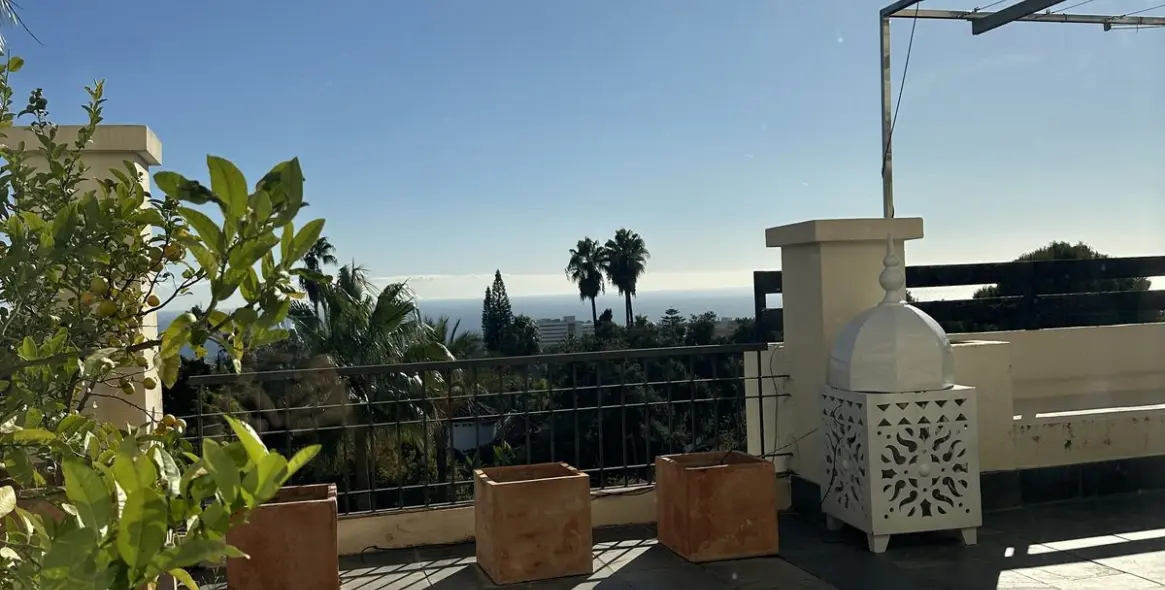 Sale of penthouse duplex in Marbella 22