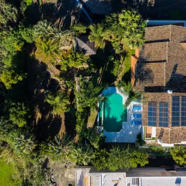 Продажа  отдельно стоящей виллы в El Paraiso