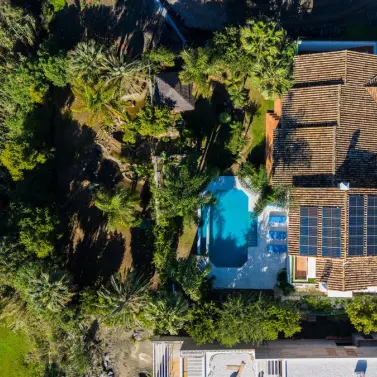 Sale of detached villa in El Paraiso