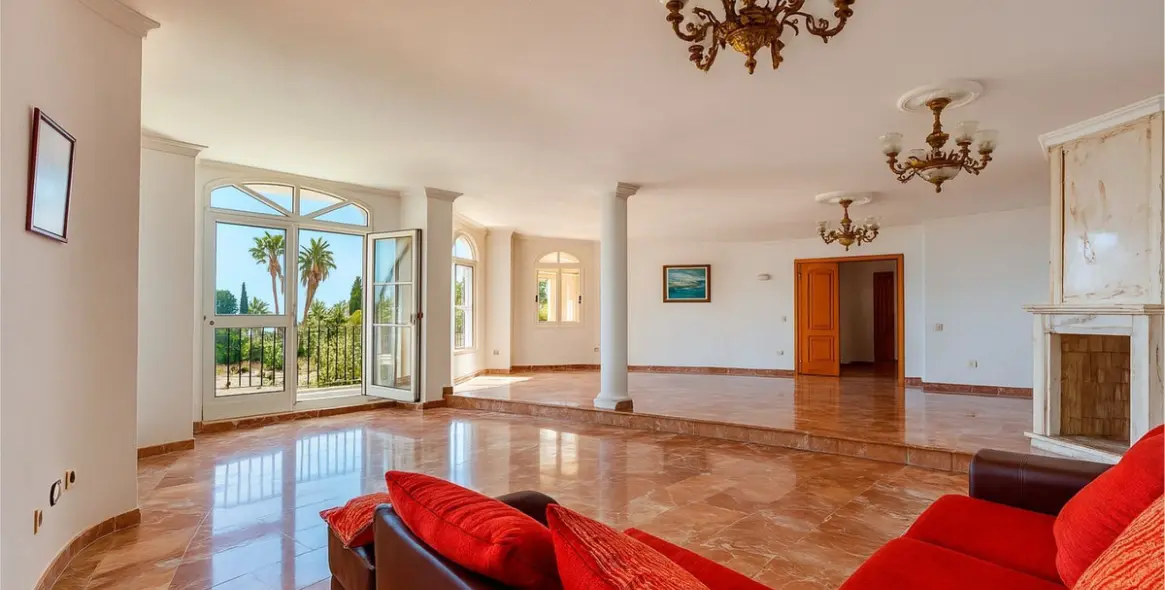 Продажа  отдельно стоящей виллы в Torremuelle 8