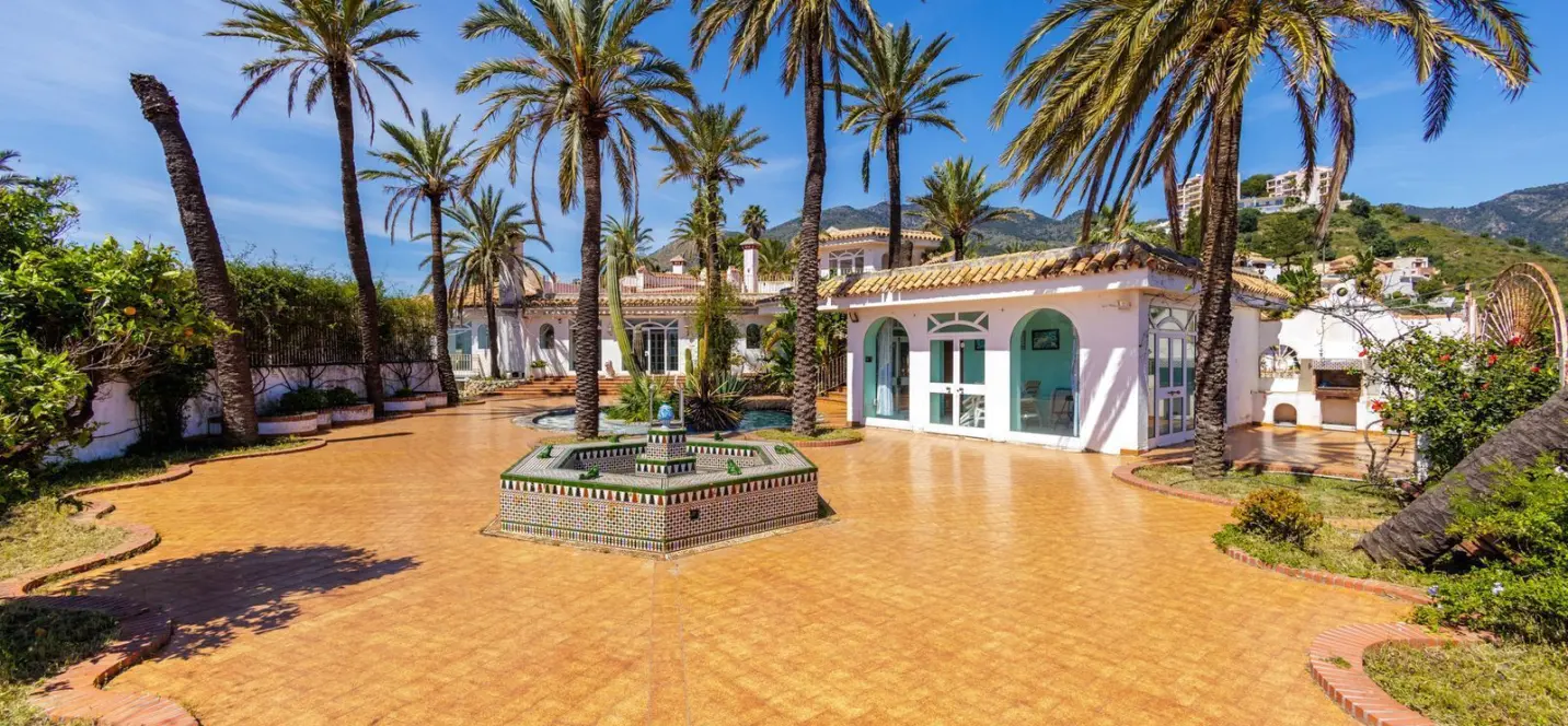 Venta de villa independiente en Torremuelle 2