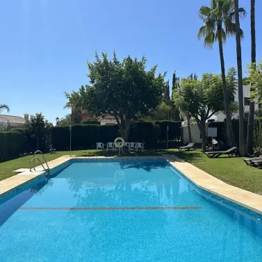 Долгосрочная аренда таунхауса в Nueva Andalucía