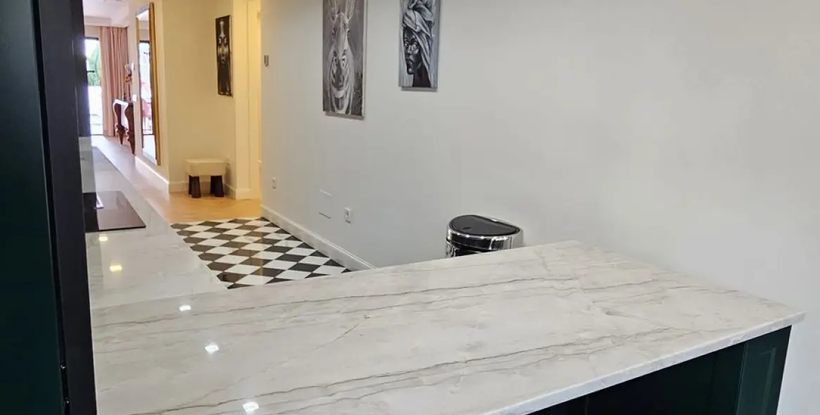 Долгосрочная аренда апартаментов на первом этаже в The Golden Mile 22