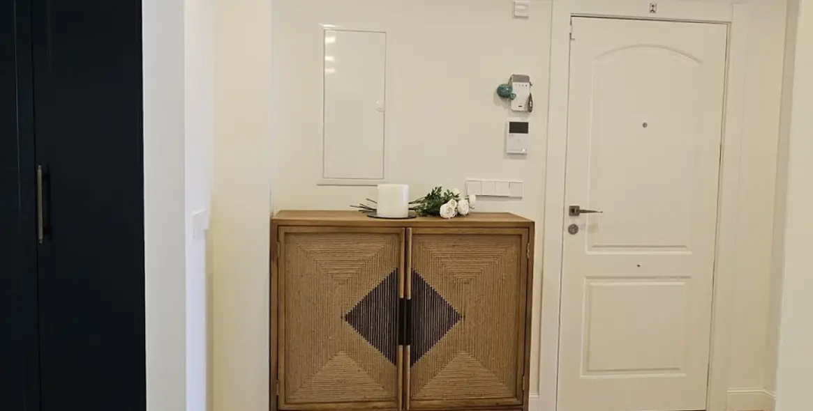 Долгосрочная аренда апартаментов на первом этаже в The Golden Mile 26