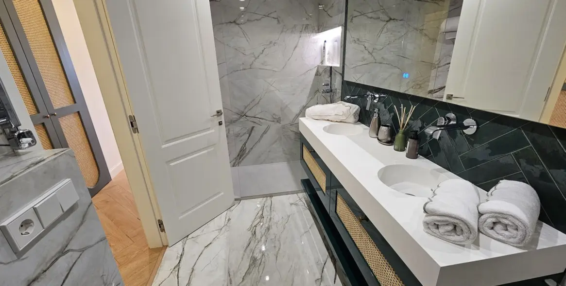 Долгосрочная аренда апартаментов на первом этаже в The Golden Mile 43