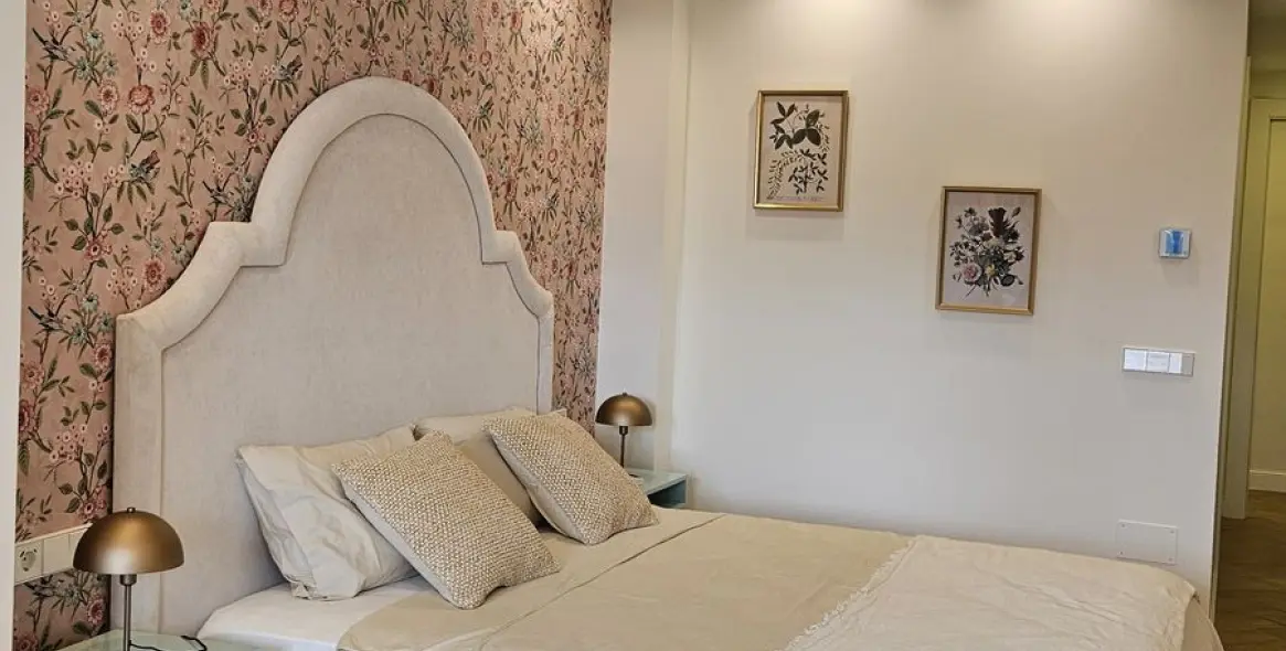 Долгосрочная аренда апартаментов на первом этаже в The Golden Mile 50