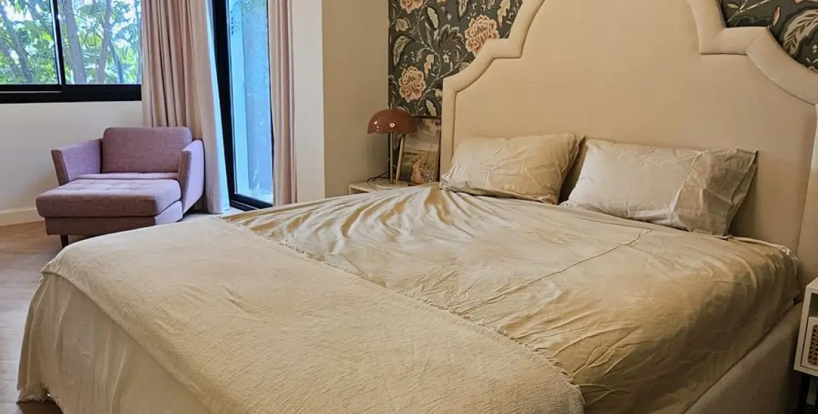 Долгосрочная аренда апартаментов на первом этаже в The Golden Mile 61