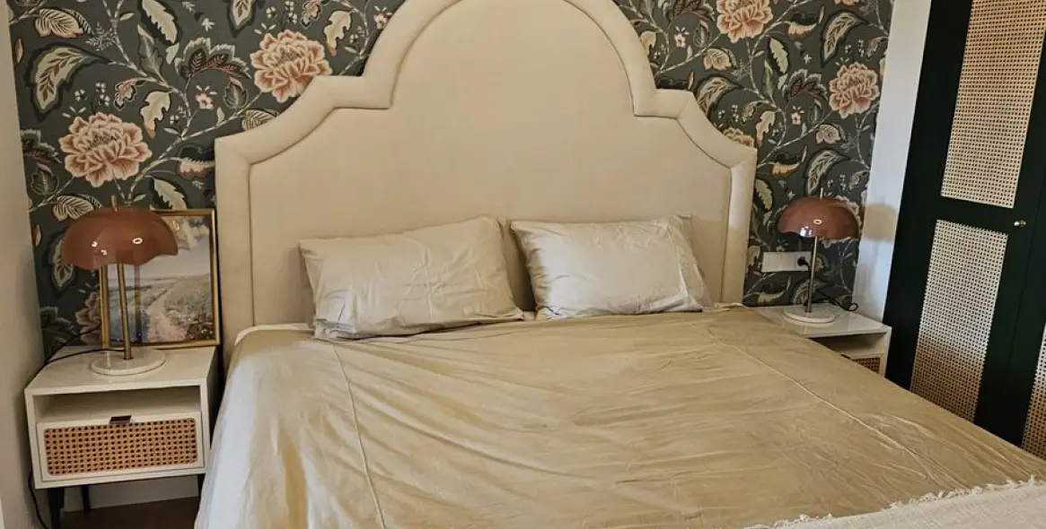 Долгосрочная аренда апартаментов на первом этаже в The Golden Mile 73