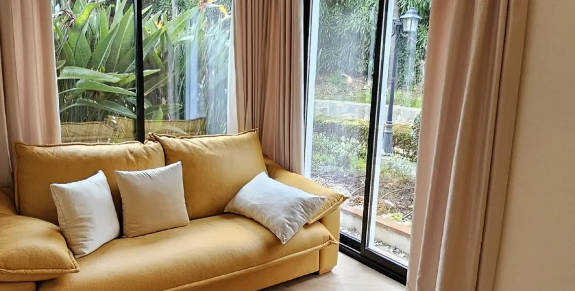 Долгосрочная аренда апартаментов на первом этаже в The Golden Mile 80