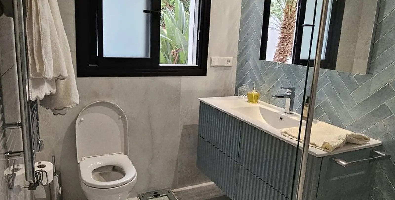 Alquiler a largo plazo de apartamento en planta baja en The Golden Mile 78
