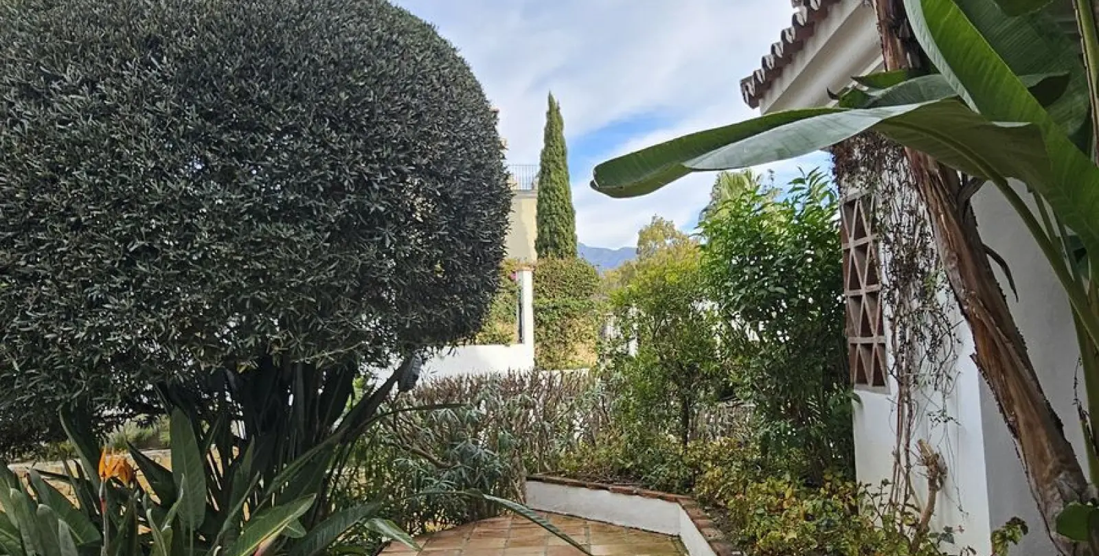 Alquiler a largo plazo de apartamento en planta baja en The Golden Mile 131