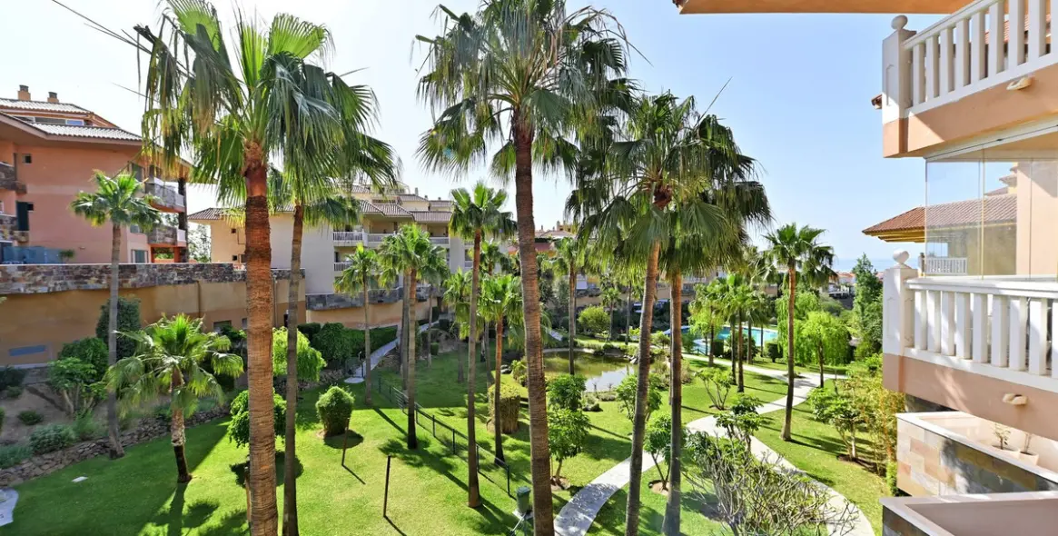 Продажа апартаментов на среднем этаже в Fuengirola 1