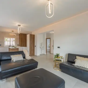 Sale of townhouse in La Duquesa