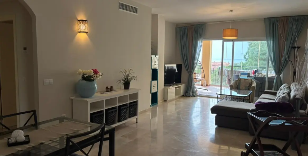 Долгосрочная аренда апартаментов на среднем этаже в Mijas 21