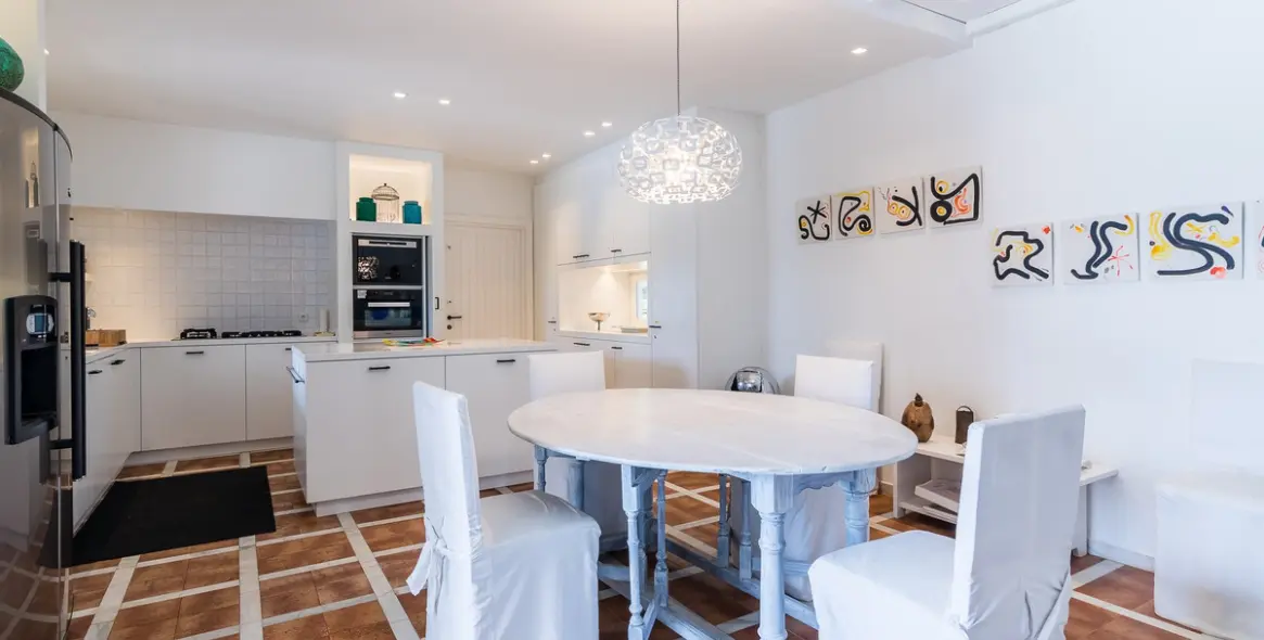 Short-term rent of detached villa in Las Brisas 5