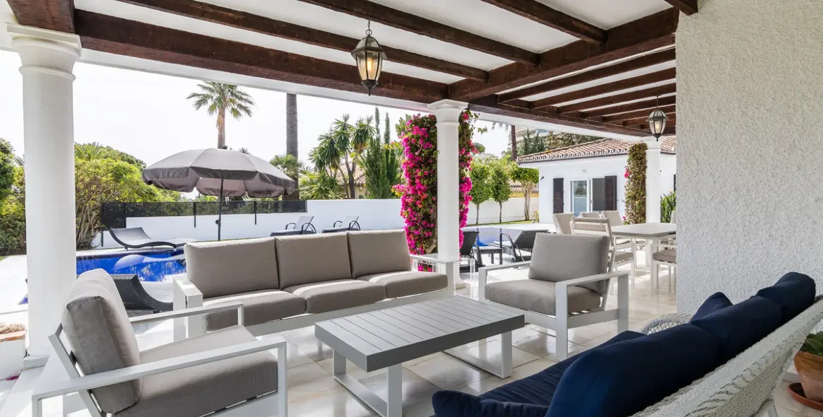 Краткосрочная аренда  отдельно стоящей виллы в Las Brisas 31